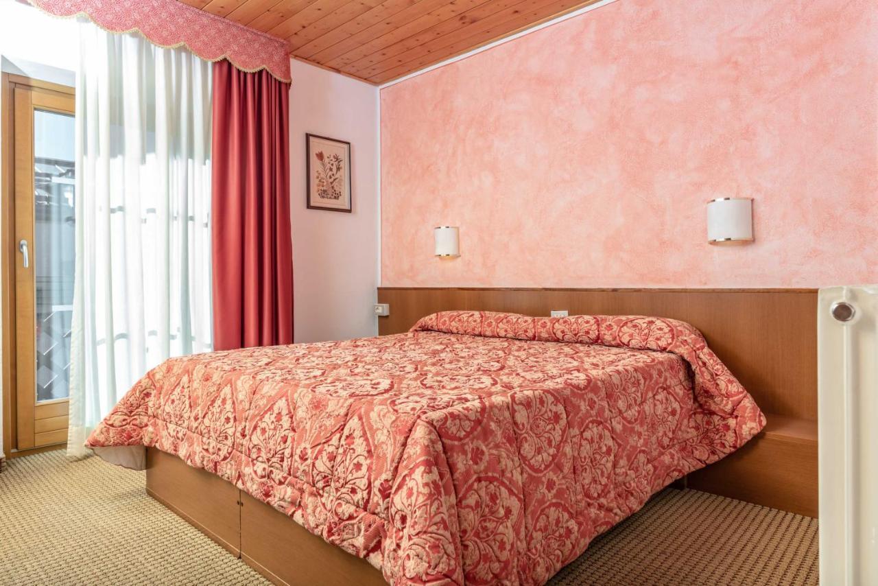 Hotel Italo Madonna Extérieur photo