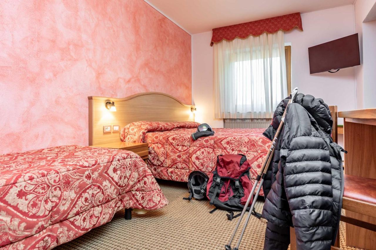 Hotel Italo Madonna Extérieur photo