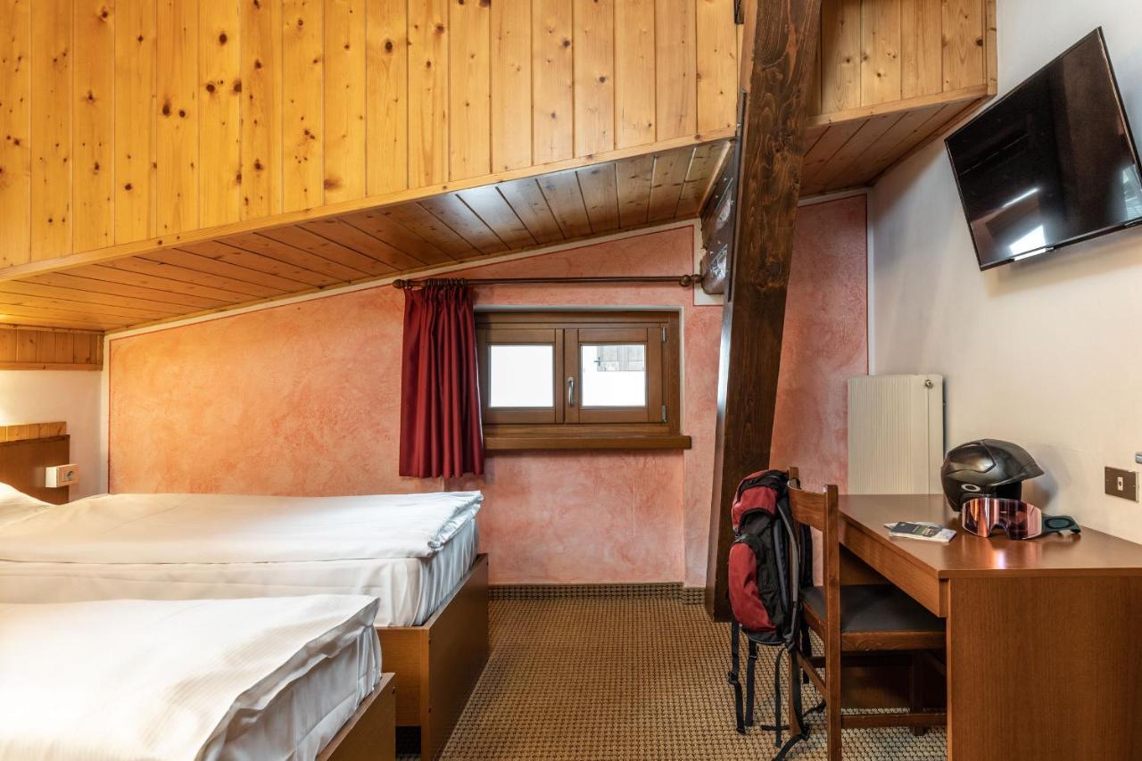 Hotel Italo Madonna Extérieur photo