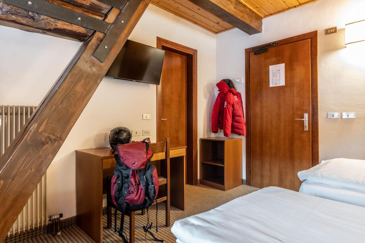 Hotel Italo Madonna Extérieur photo